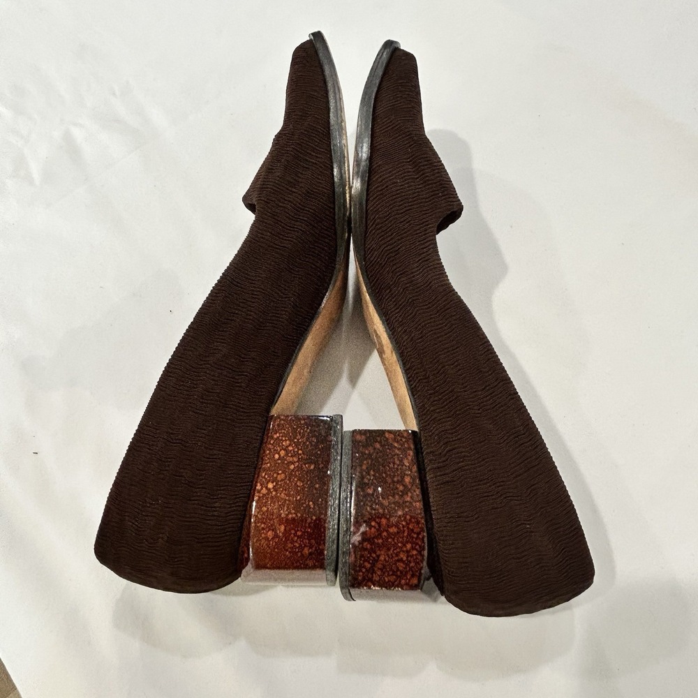 Vintage Timothy Hitsman Textured Gathered  Fabric Women's Sz 6.5 Shoe Pump Brown - Picture 4 of 9